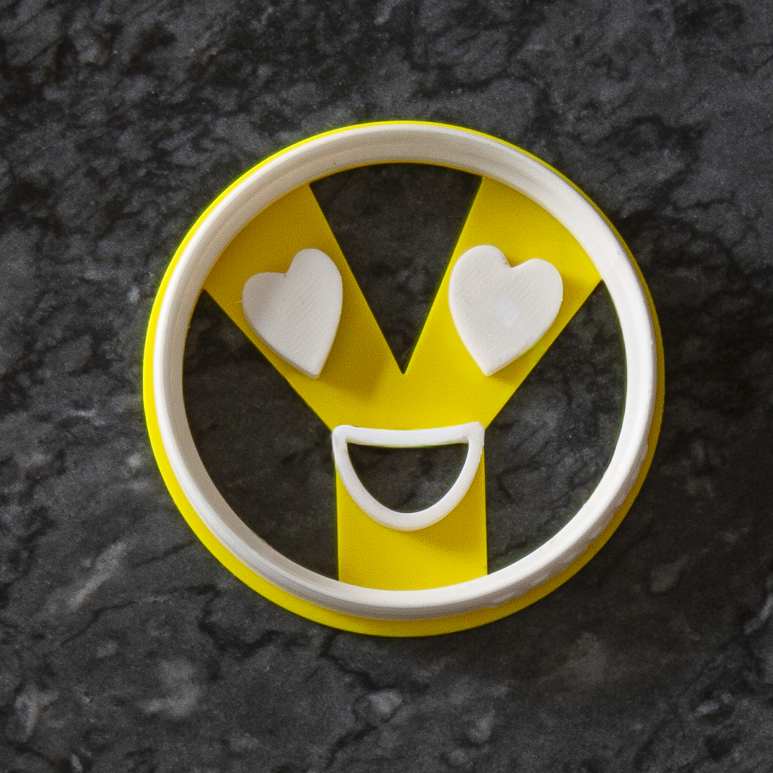 Emporte-pièce Amoureux - Emoji Yeux Cœurs
