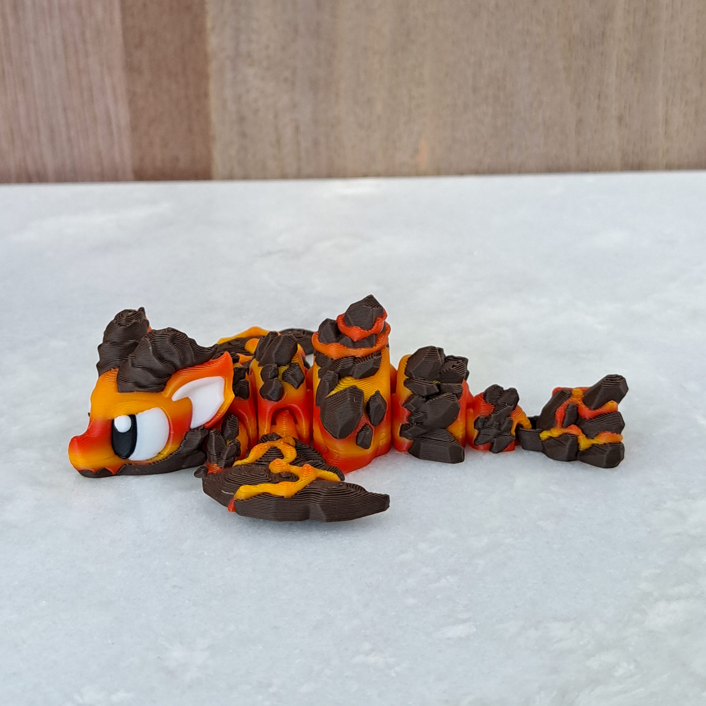 Œuf-Dragon de Lave – Une Éruption de Magie à Collectionner